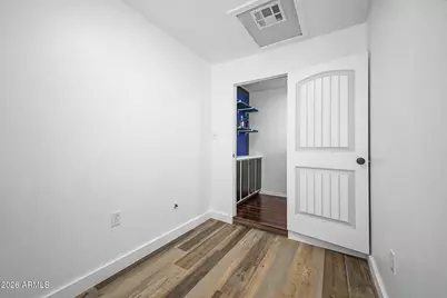 10005 N 64th Avenue, Glendale, AZ 85302 - Photo 9