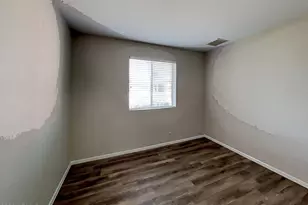521 E Rosemonte Dr, Phoenix, AZ 85024 - Photo 9