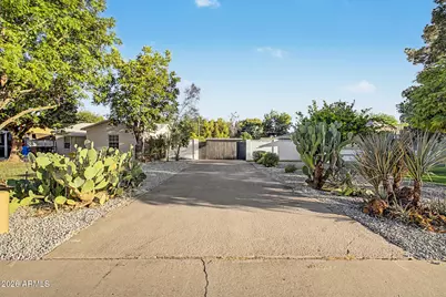 2213 E Windsor Avenue, Phoenix, AZ 85006 - Photo 5