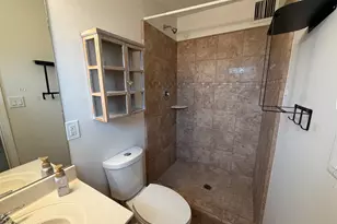 1207 E Christy Dr, Phoenix, AZ 85020 - Photo 9