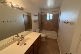 1207 E Christy Dr, Phoenix, AZ 85020 - Photo 13