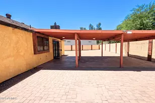 3452 N 67th Dr, Phoenix, AZ 85033 - Photo 5