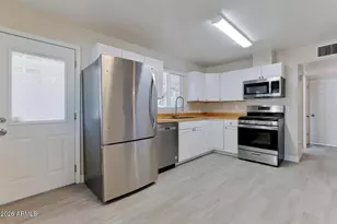216 S Hobson, Mesa, AZ 85204 - Photo 5