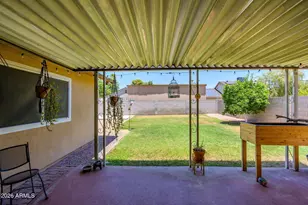 2340 W Ponderosa Ln, Phoenix, AZ 85023 - Photo 21