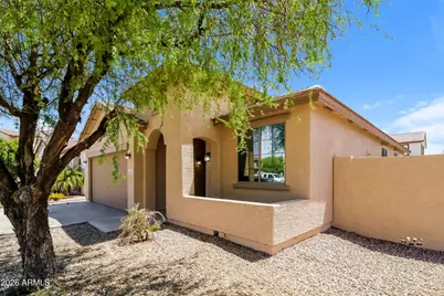 2427 S 101st Lane, Tolleson, AZ 85353 - Photo 3