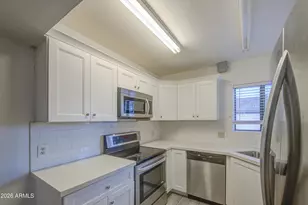 3001 E Grandview Rd, Phoenix, AZ 85032 - Photo 15