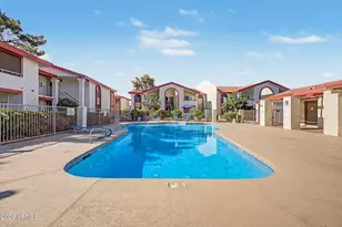10610 S 48th St, Phoenix, AZ 85044 - Photo 23