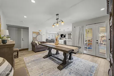 2802 E Mission Lane, Phoenix, AZ 85028 - Photo 11