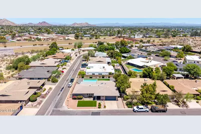 2802 E Mission Lane, Phoenix, AZ 85028 - Photo 47