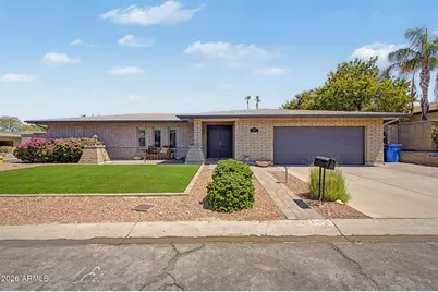 2802 E Mission Lane, Phoenix, AZ 85028 - Photo 1