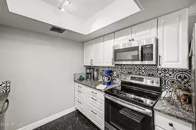 10120 N 96th Drive #B, Peoria, AZ 85345 - Photo 9