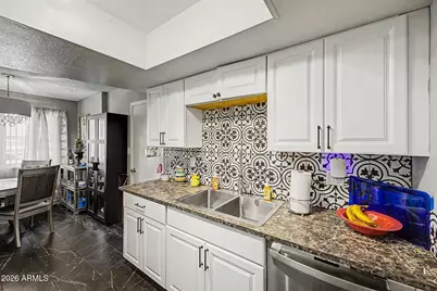 10120 N 96th Drive #B, Peoria, AZ 85345 - Photo 7