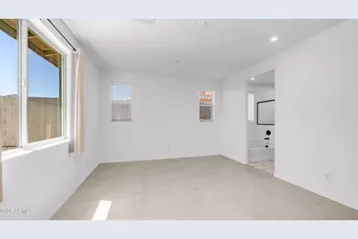 13303 W Eagle Feather Road, Peoria, AZ 85383 - Photo 11