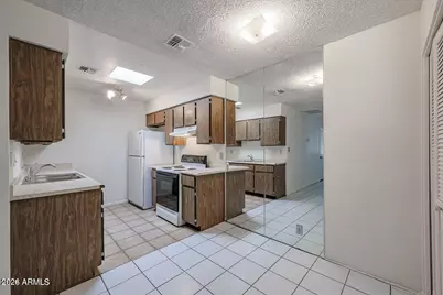 9001 W Elm Street #7, Phoenix, AZ 85037 - Photo 19