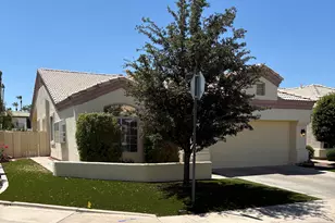 2119 E Huron Ct, Gilbert, AZ 85234 - Photo 3
