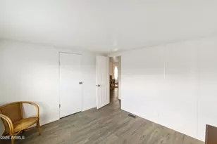 555 W Warner Rd, Chandler, AZ 85225 - Photo 19