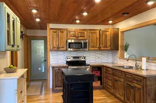 660 E Turkey Trail, Munds Park, AZ 86017 - Photo 11