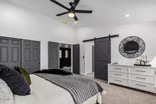 4233 E Raven Rd, Phoenix, AZ 85044 - Photo 27