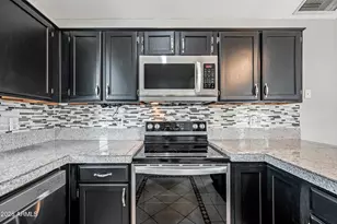 610 N Rosemont Cir, Mesa, AZ 85205 - Photo 13