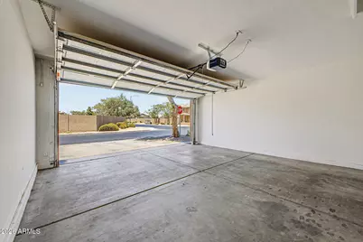 12901 W Laurel Lane, El Mirage, AZ 85335 - Photo 23