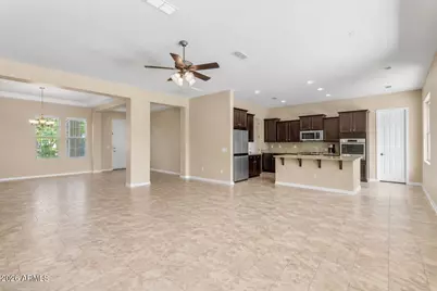 2827 E Muirfield Street, Gilbert, AZ 85298 - Photo 5
