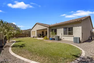 2827 E Muirfield St, Gilbert, AZ 85298 - Photo 45