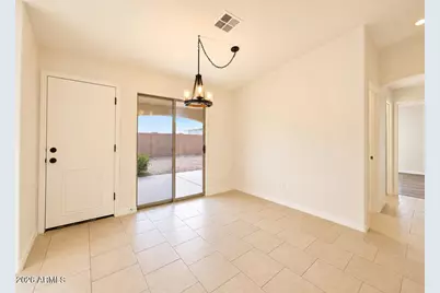 10032 W Devonshire Drive, Arizona City, AZ 85123 - Photo 5