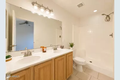 10032 W Devonshire Drive, Arizona City, AZ 85123 - Photo 7