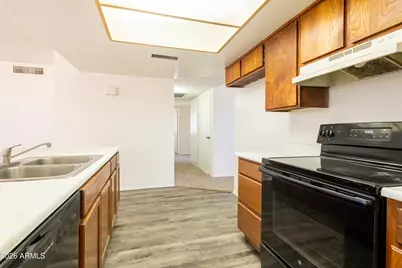 8621 W Columbus Avenue, Phoenix, AZ 85037 - Photo 7