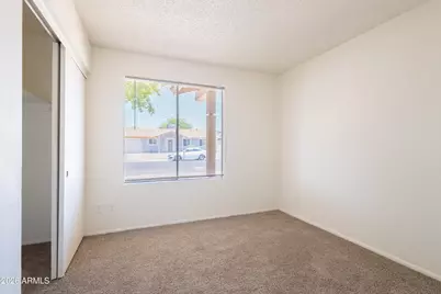8621 W Columbus Avenue, Phoenix, AZ 85037 - Photo 15