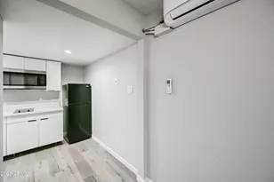3025 N 32nd St, Phoenix, AZ 85018 - Photo 5