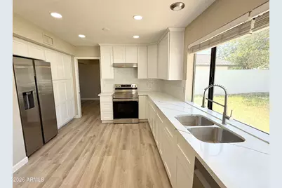 1529 E Edgewater Drive, Tempe, AZ 85283 - Photo 5