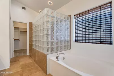 8809 S 10th Drive, Phoenix, AZ 85041 - Photo 23