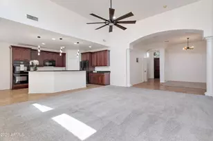 8809 S 10th Dr, Phoenix, AZ 85041 - Photo 7