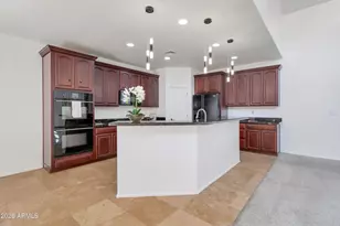 8809 S 10th Dr, Phoenix, AZ 85041 - Photo 9