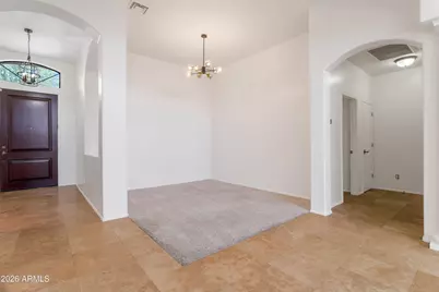 8809 S 10th Drive, Phoenix, AZ 85041 - Photo 3