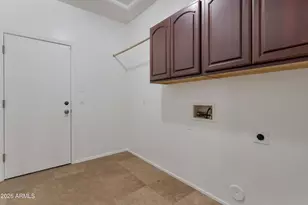 8809 S 10th Dr, Phoenix, AZ 85041 - Photo 25