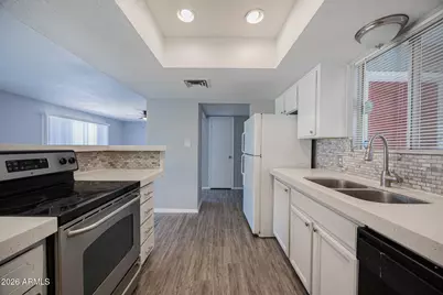 4704 S La Rosa Drive, Tempe, AZ 85282 - Photo 13