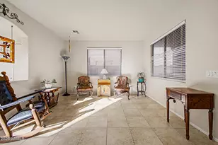 946 W Gascon Rd, San Tan Valley, AZ 85143 - Photo 11