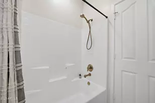 2712 E Anderson Dr, Phoenix, AZ 85032 - Photo 19