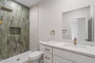 2601 E Clarendon Ave, Phoenix, AZ 85016 - Photo 31
