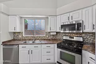 4132 W Whispering Wind Dr, Glendale, AZ 85310 - Photo 21