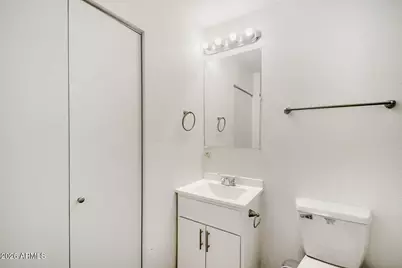 18237 N 34th Drive, Phoenix, AZ 85053 - Photo 15