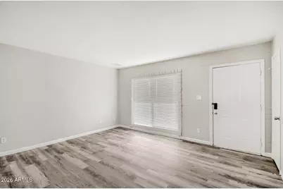 18237 N 34th Drive, Phoenix, AZ 85053 - Photo 9