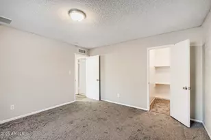 18237 N 34th Dr, Phoenix, AZ 85053 - Photo 17