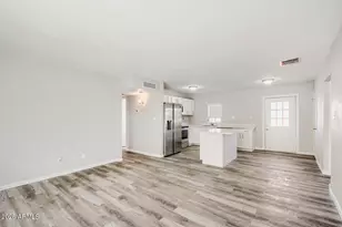 18237 N 34th Dr, Phoenix, AZ 85053 - Photo 5