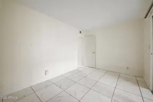 2549 W Rose Ln, Phoenix, AZ 85017 - Photo 13