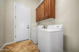 41907 N Moss Springs Rd, Anthem, AZ 85086 - Photo 25