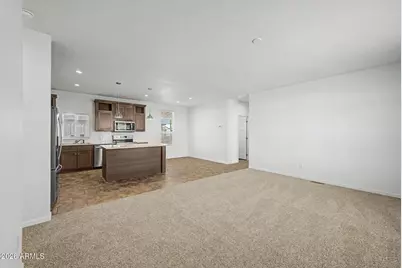 3701 N Iowa Avenue, Florence, AZ 85132 - Photo 9