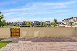 9415 E Supernova Dr, Mesa, AZ 85212 - Photo 23